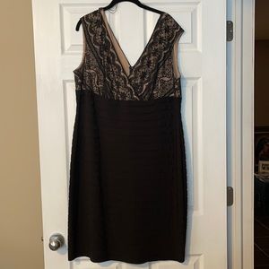 EUC Adrianna Papell Black Lace Cocktail Dress 18W